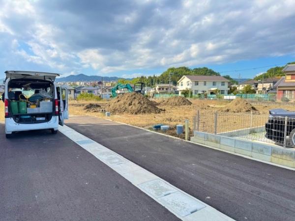 生駒郡斑鳩町龍田4丁目　2号棟　新築戸建