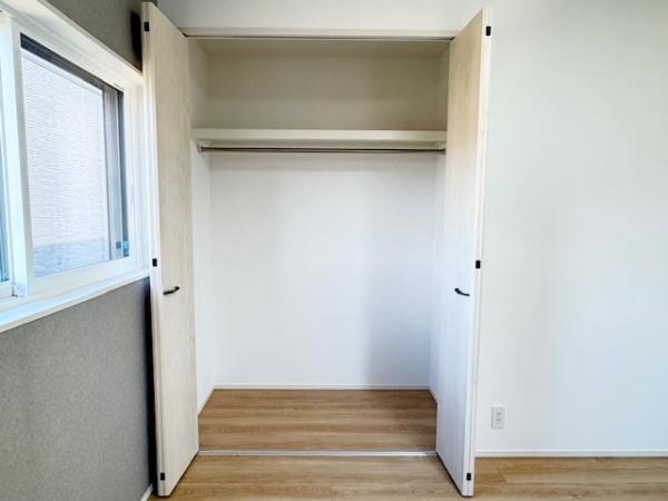 生駒郡斑鳩町龍田南5丁目　新築戸建　2号棟