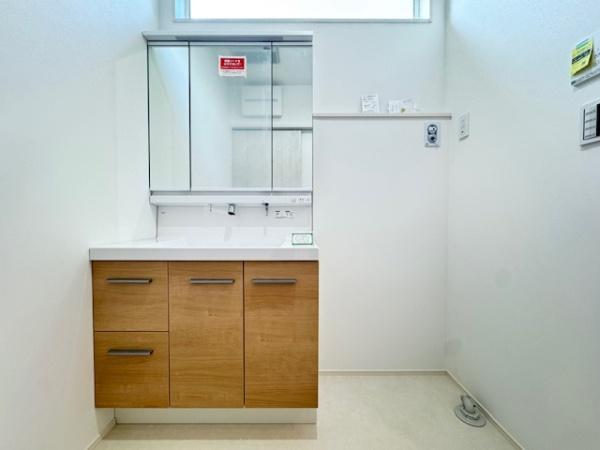 生駒郡斑鳩町龍田南5丁目　新築戸建　2号棟