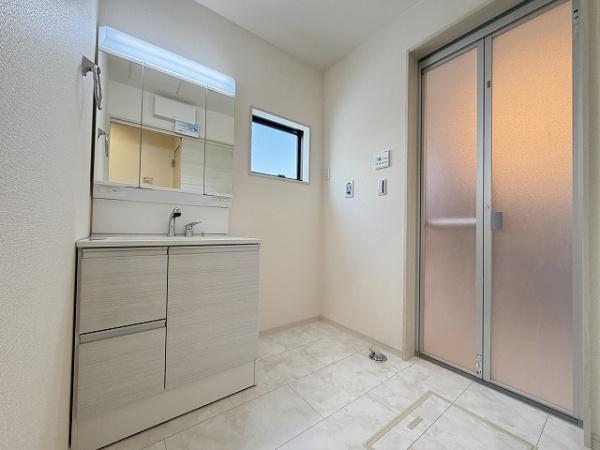 橿原市曽我町7期　4号棟　新築戸建