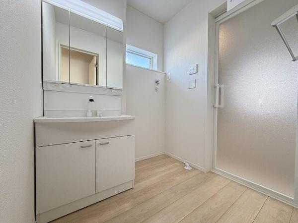 川西町結崎第18　2号棟　新築戸建