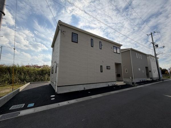 川西町結崎第18　3号棟　新築戸建