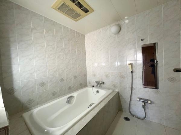 朝日プラザ・アトリアーナ八木