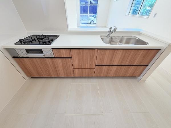 天理市田部町4期　1号棟　新築戸建