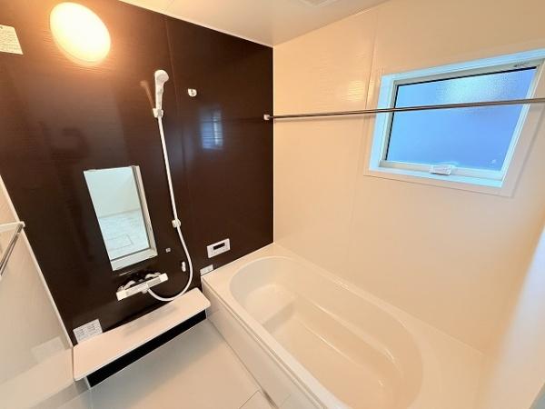 天理市田部町4期　1号棟　新築戸建