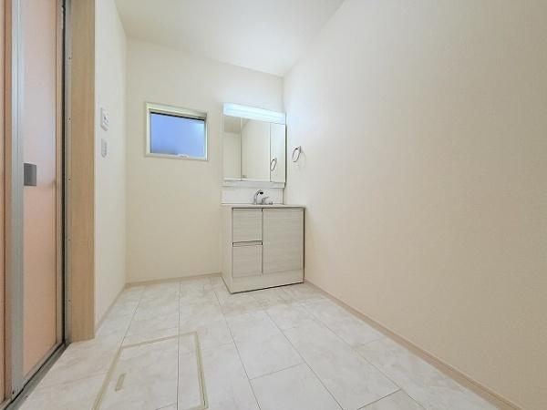 天理市田部町4期　1号棟　新築戸建