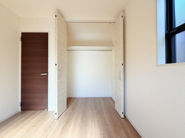 天理市田部町4期　2号棟　新築戸建