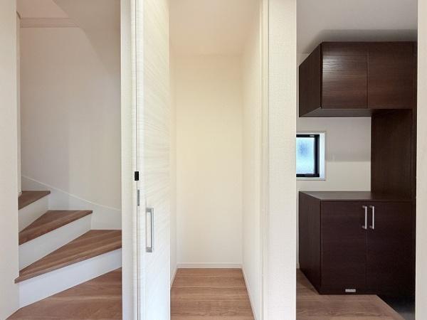 天理市田部町4期　2号棟　新築戸建