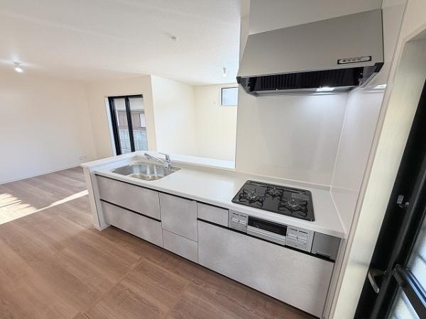 天理市田部町4期　2号棟　新築戸建