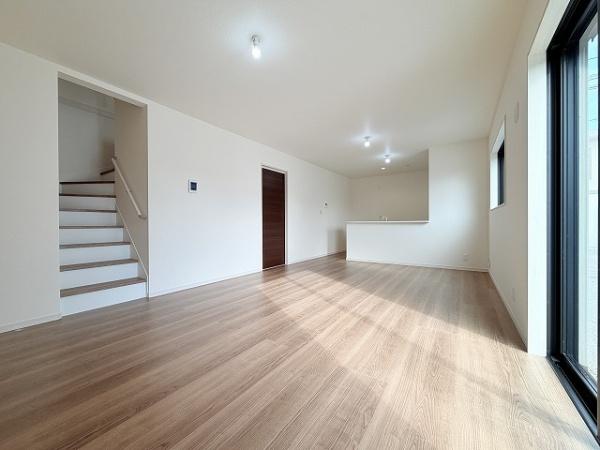 天理市長柄町　1号棟　新築戸建