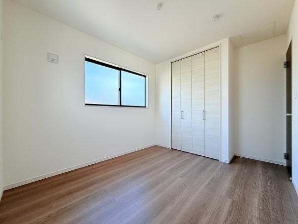 天理市長柄町　3号棟　新築戸建