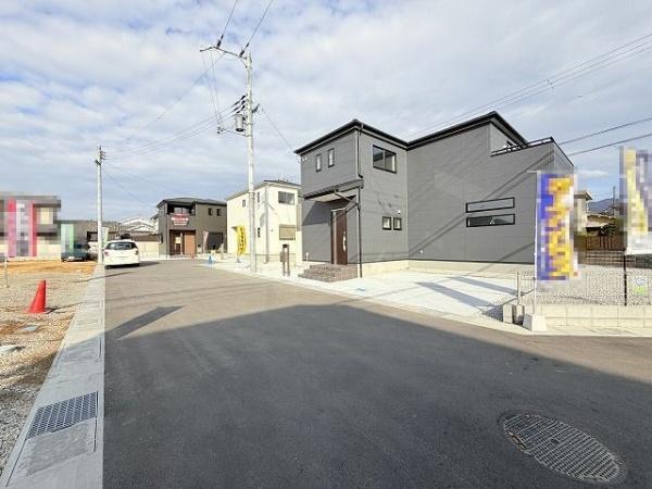 天理市長柄町　3号棟　新築戸建
