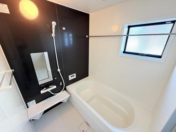 天理市長柄町　3号棟　新築戸建