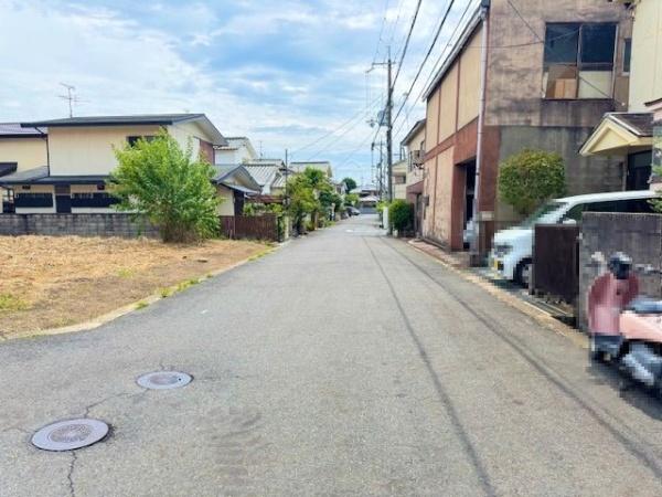 北葛城郡上牧町松里園２丁目の土地