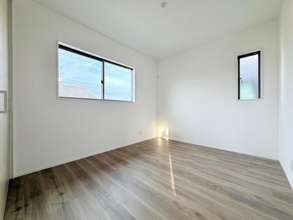 橿原市中曽司町　新築戸建