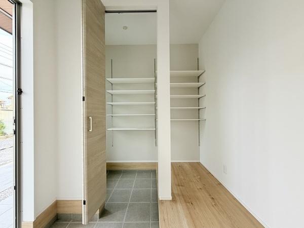 橿原市中曽司町　新築戸建