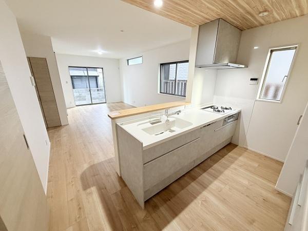 橿原市中曽司町　新築戸建