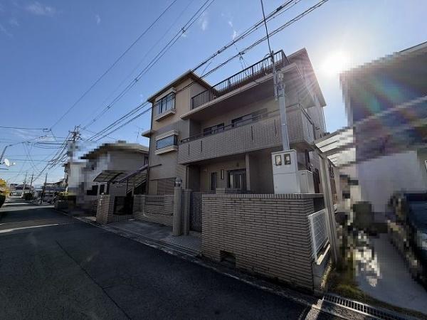 橿原市上品寺町の中古一戸建て