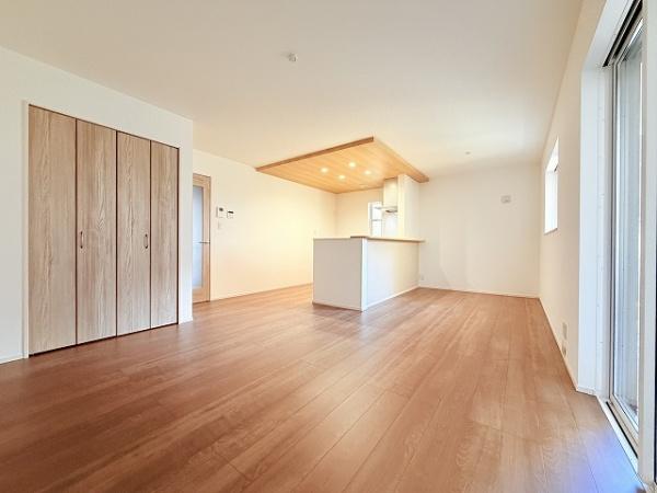 天理市第2川原城町　1号棟　新築戸建