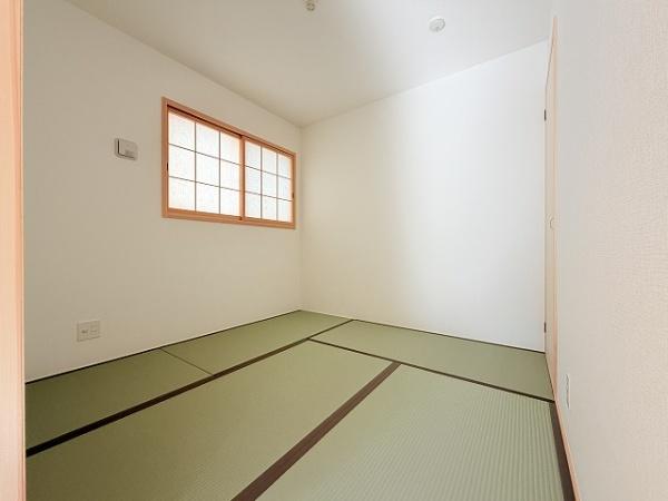 天理市第2川原城町　2号棟　新築戸建