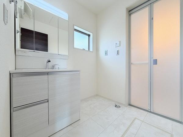 天理市田井庄町第3　3号棟　新築戸建