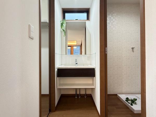 橿原市曲川町3丁目　1号地　新築戸建