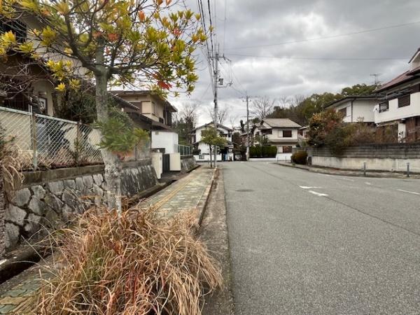 北葛城郡上牧町片岡台１丁目の土地