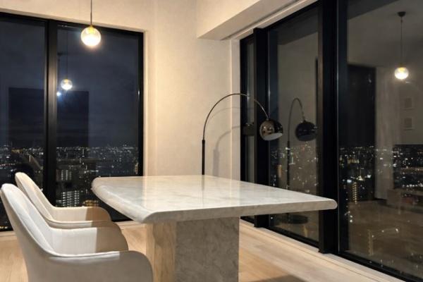 THE　CROSS　CITY　TOWER　27階
