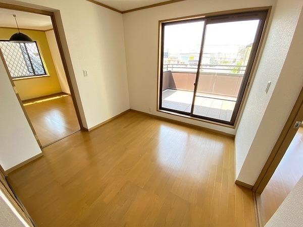 橿原市城殿町の中古一戸建て