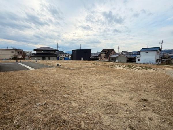 生駒郡斑鳩町龍田４丁目の土地