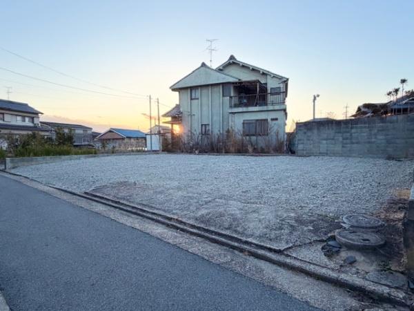 北葛城郡広陵町大字萱野の土地