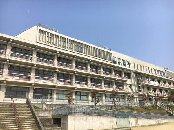 葛城市笛堂　4号地　新築戸建(葛城市立新庄中学校)