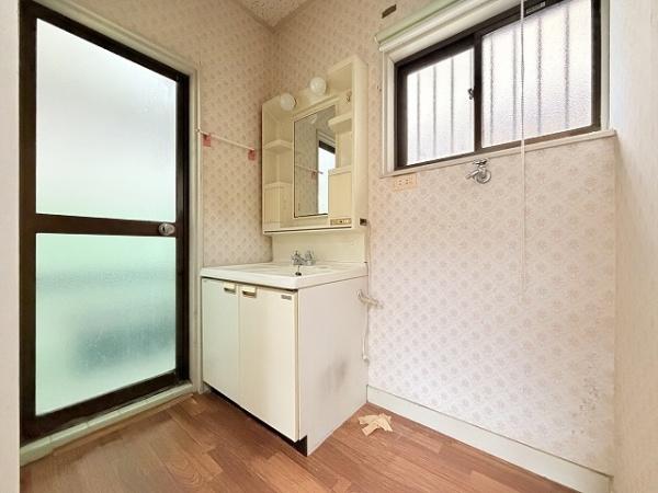橿原市十市町の中古一戸建て