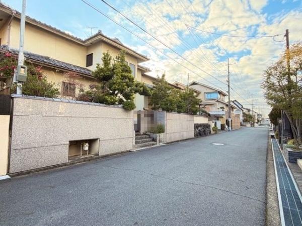 香芝市西真美3丁目　売土地