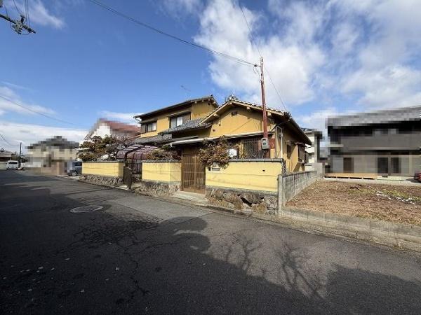 橿原市新口町　中古戸建