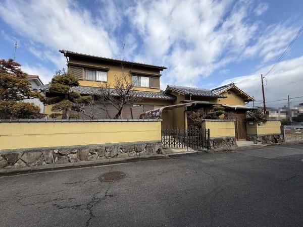 橿原市新口町の中古一戸建て