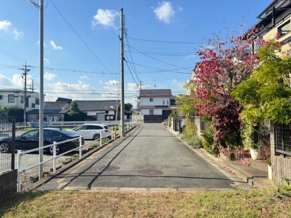 生駒郡斑鳩町興留１丁目の土地
