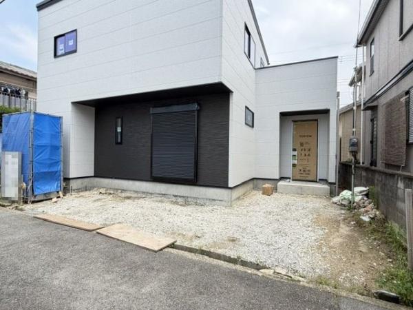 香芝市北今市2丁目　新築戸建