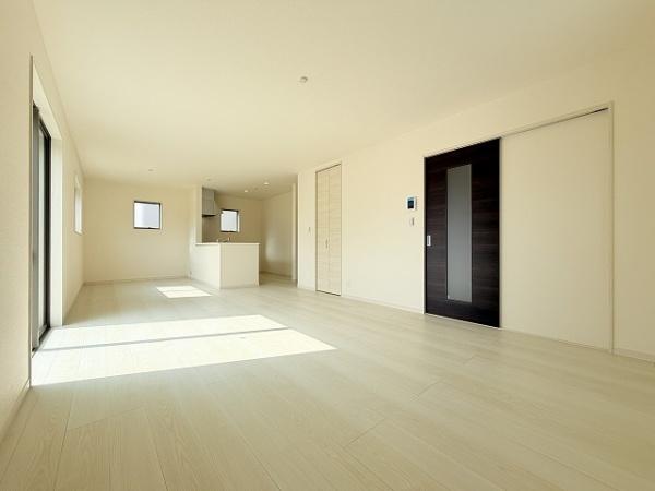 天理市田井庄町2期　2号棟　新築戸建