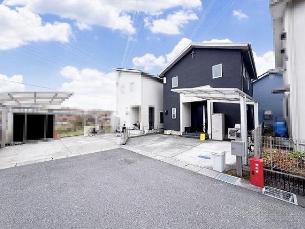 橿原市小槻町　中古戸建