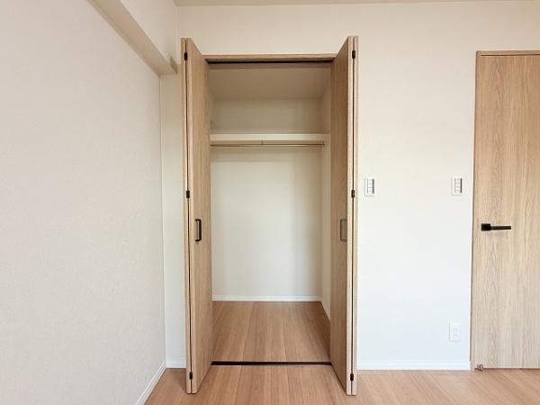 サントゥール八木