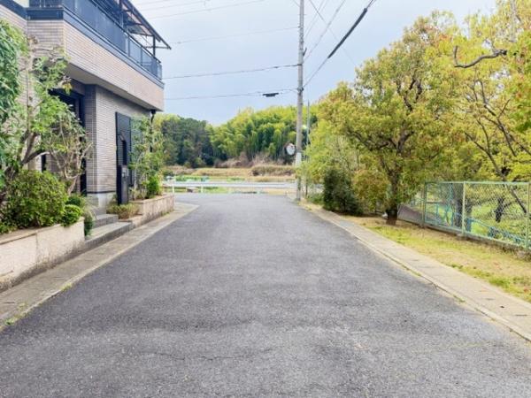 香芝市西真美２丁目の中古一戸建て