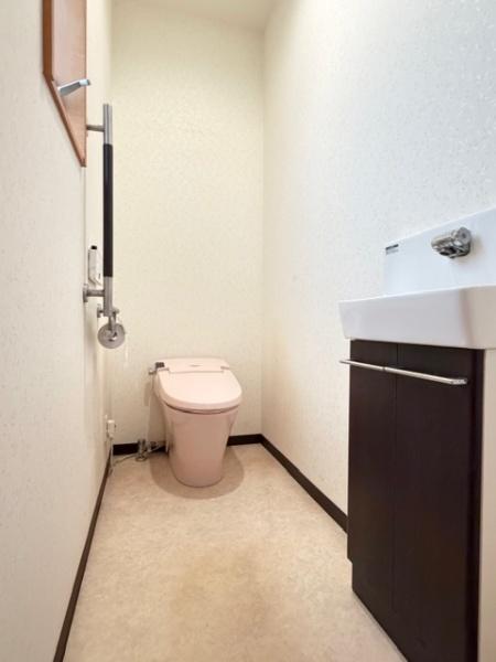 生駒郡斑鳩町目安４丁目の中古一戸建て