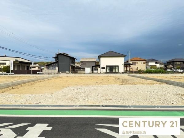 香芝市高　新築戸建　2号棟