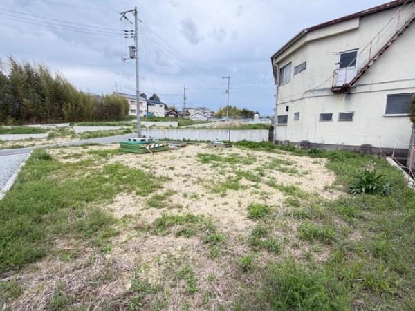 北葛城郡広陵町大字三吉の土地