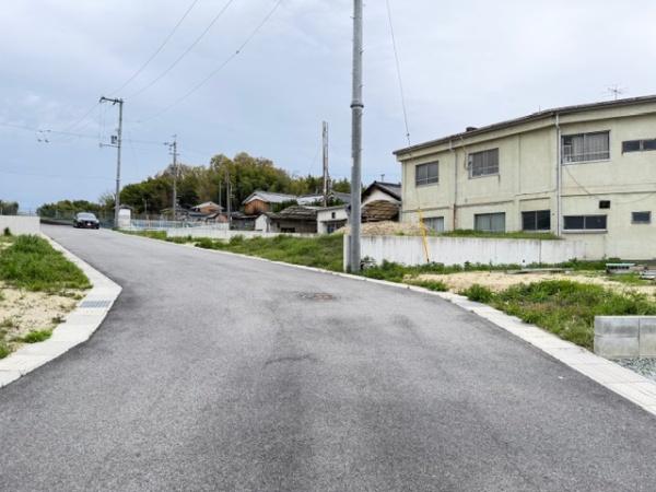 北葛城郡広陵町大字三吉の土地