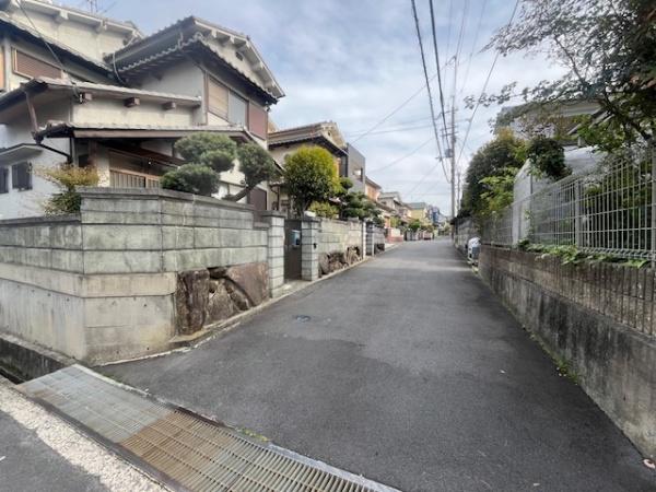 香芝市逢坂２丁目の中古一戸建て