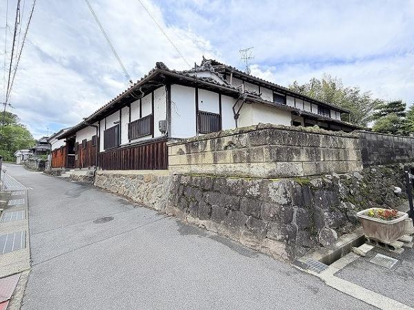 橿原市鳥屋町の中古一戸建て
