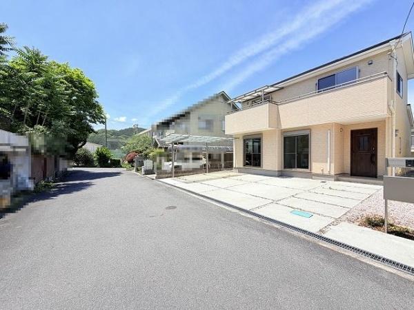 橿原市白橿町８丁目の中古一戸建て