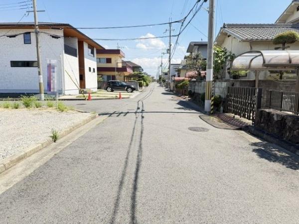 香芝市磯壁6丁目　新築戸建　1号棟
